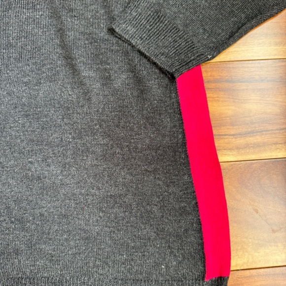 Vertical Design Women's Charcoal Gray & Hot Pink Side Striped Sweater NWT XL - Picture 6 of 7